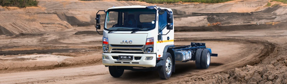 JAC N140 9-Tonne AMT